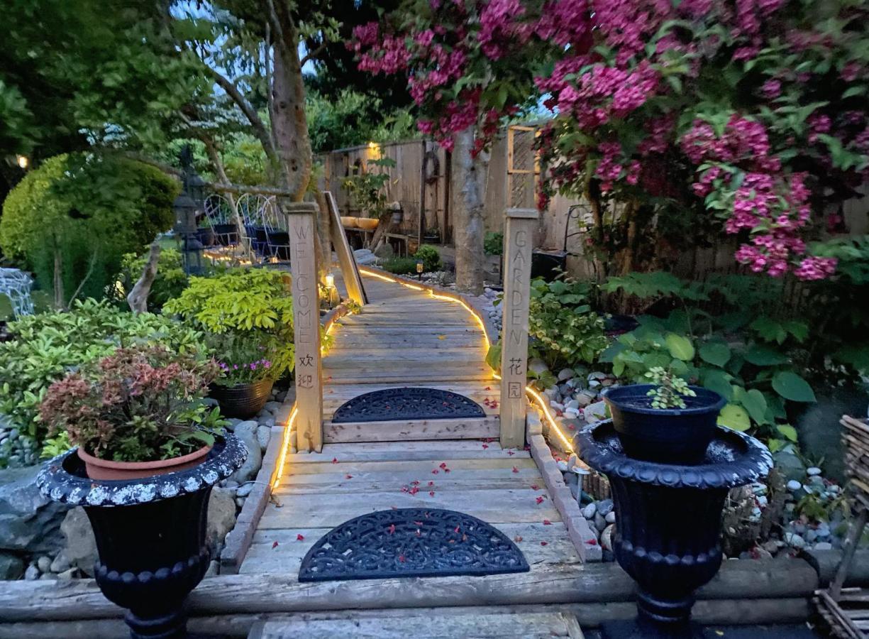 Villa Xanadu 世外桃源 Tsawwassen Exterior foto